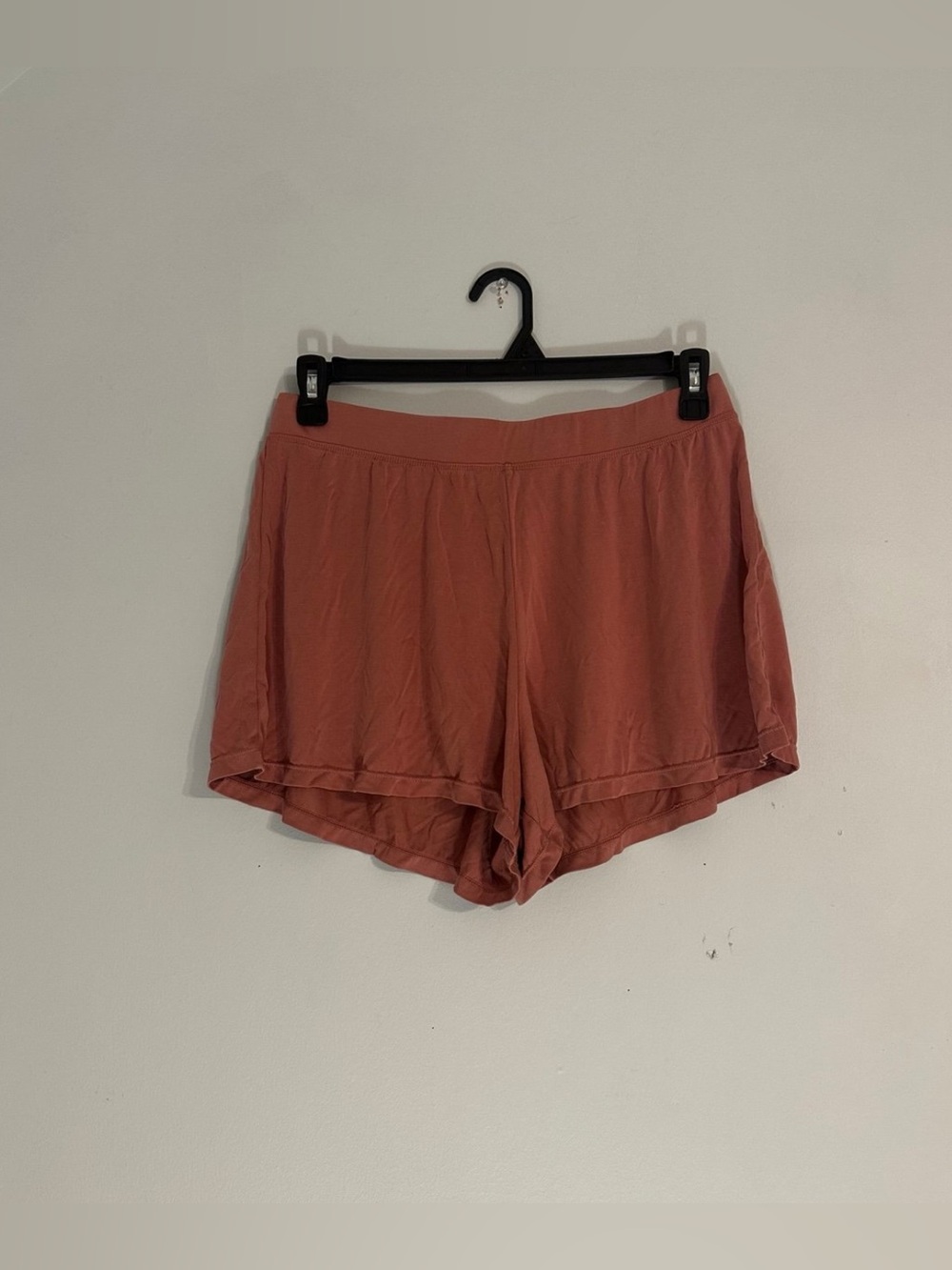 Women’s Pink Flowy Lounge Shorts approximately Size Large